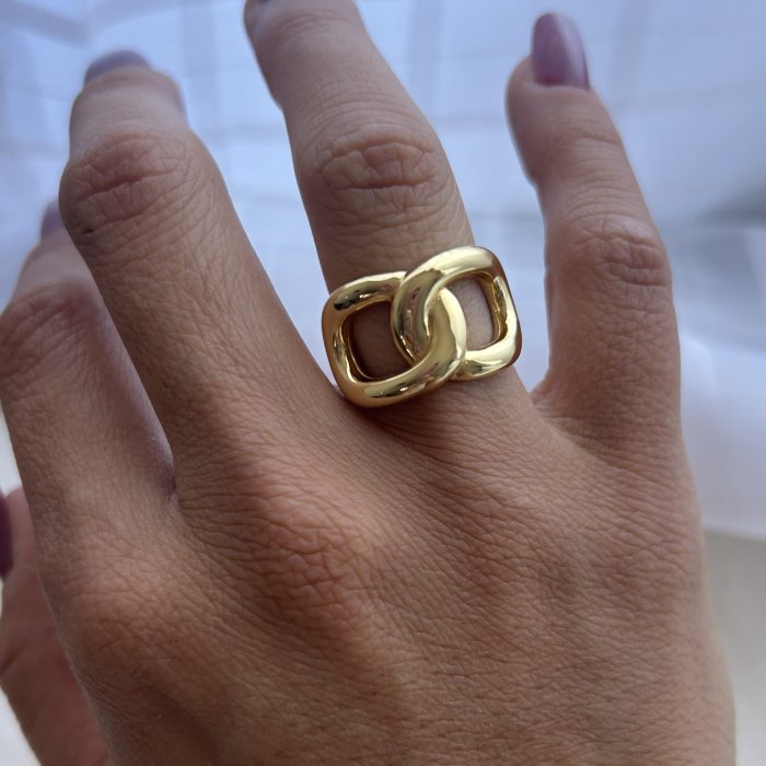 Anillo eslabón XL ajustable en acero dorado