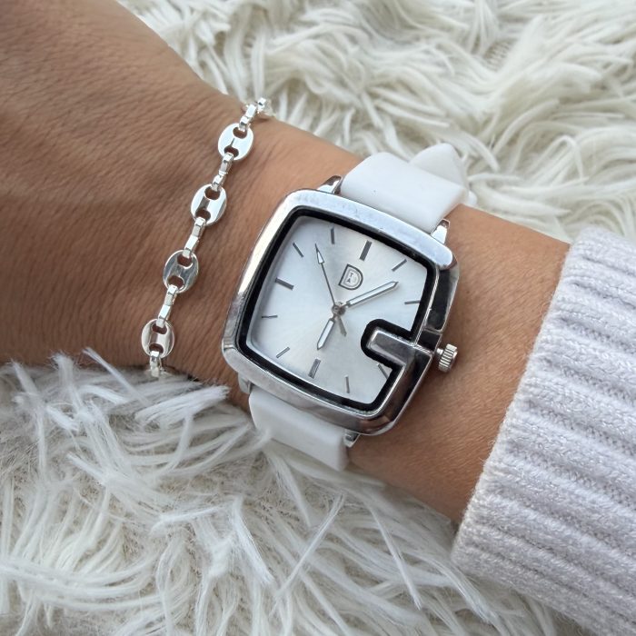 Reloj goma blanco chico borde plateado